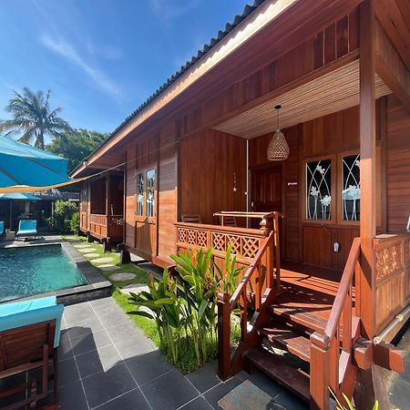 Little Lodge Gili Trawangan Exterior photo